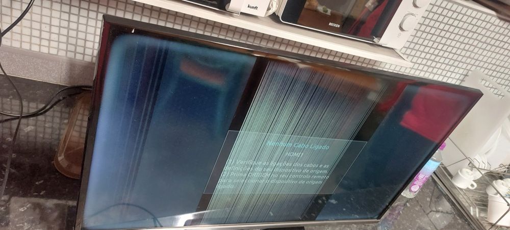 Smartv Samsung 32 Polegadas Com Avaria na Imagem faço entrega domicíli