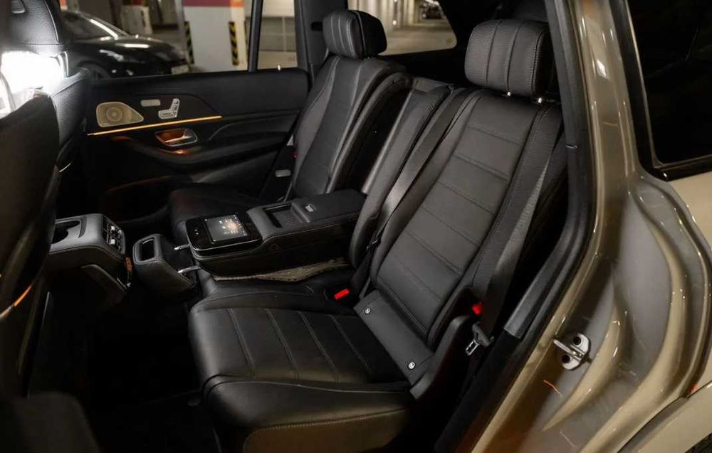 Mercedes-Benz GLS 2024