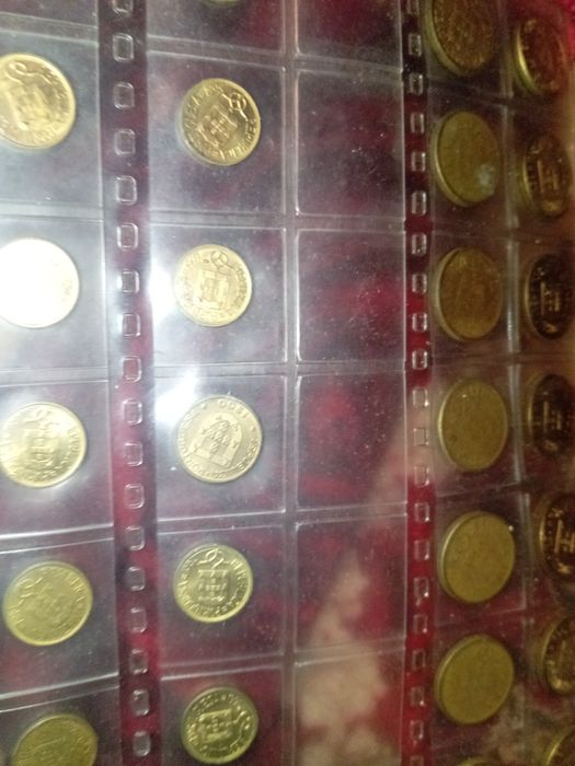 36 moedas portuguesas 1 , 5 escudos