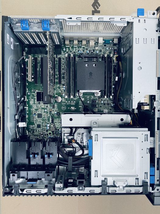 Рабочая станция DELL Precision T5820 Xeon W2123