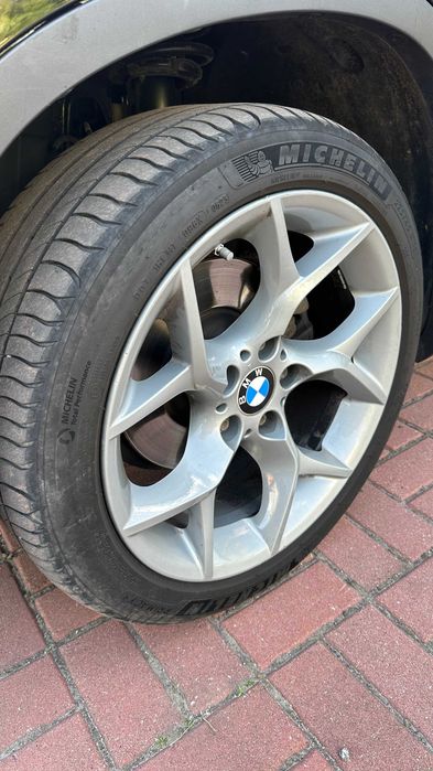 Продам BMW X1 2012