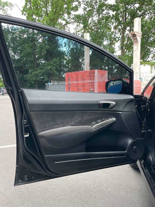 Продам Honda Civic 4D