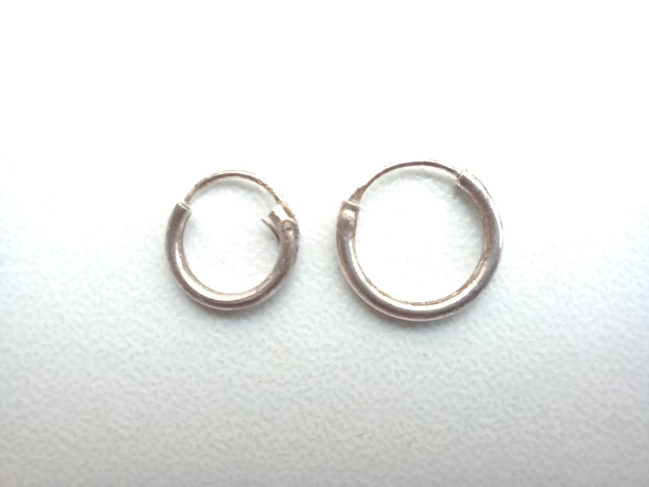 2 brincos/argolas de prata para piercing