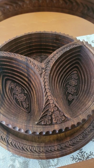 Cesta e base de panelas