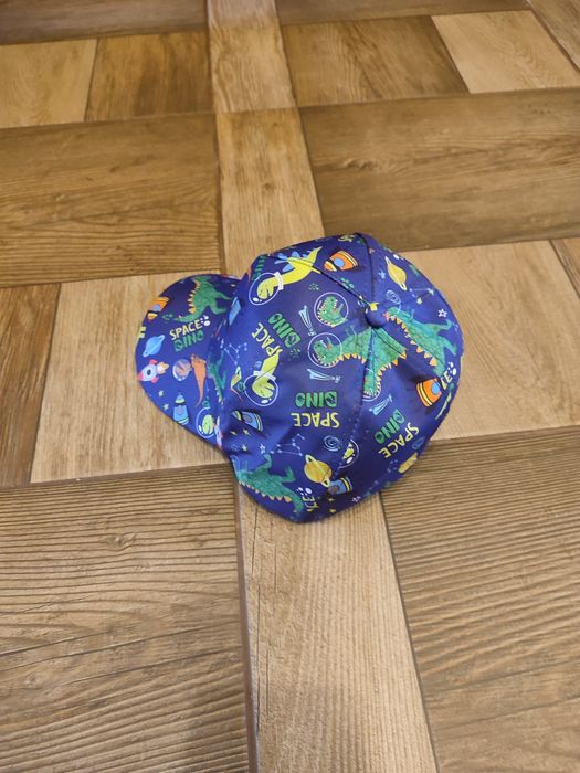 Nowa czapka z daszkiem dla dziecka Zwierzęta