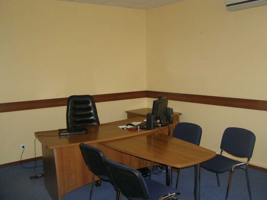 Commercial real estate at st. Kulikovo pole pl Oktyabrskoy revolyutsii pl (area 370 m²) - Atlanta.ua - photo 2