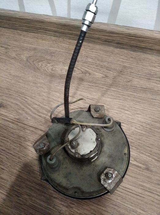 Продам часы Газ-12 ЗиМ