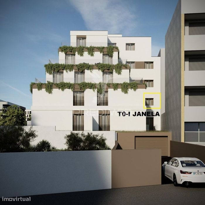 Estúdio com garagem