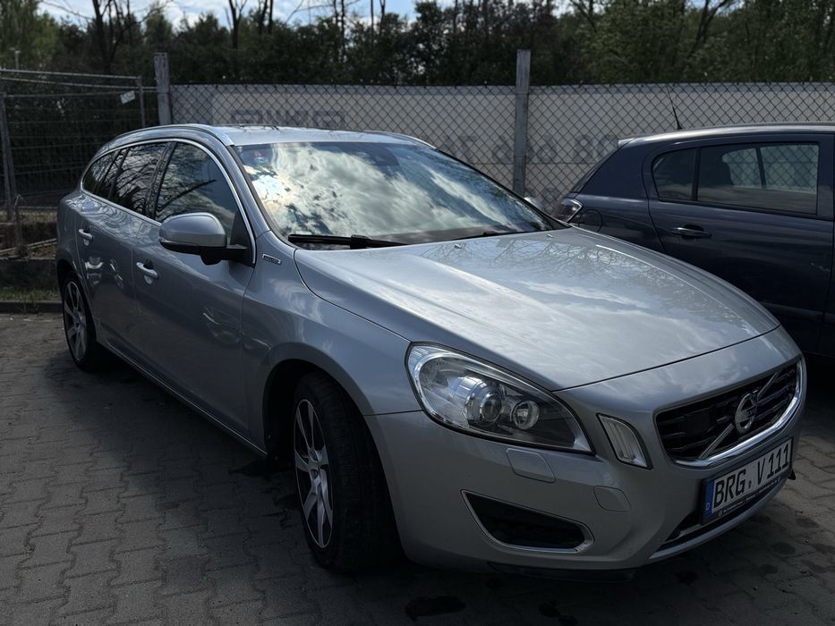 Volvo v 60 2.4 d-hybryd