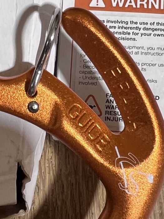 Petzl PIRANA GUIDE - Descensor Canyoning (NOVO na Caixa)