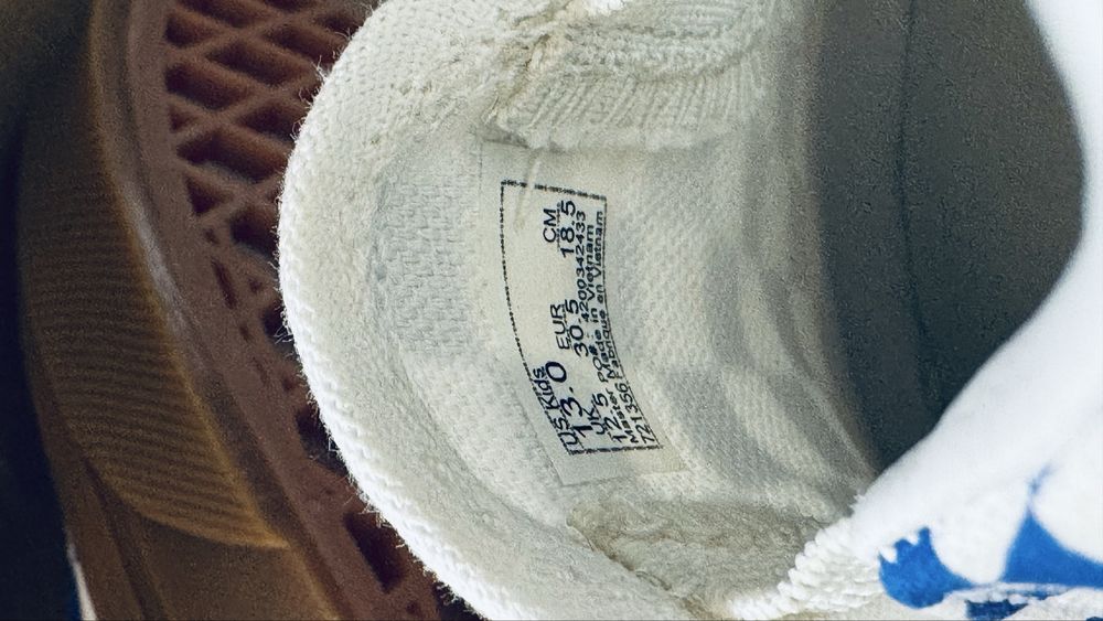 Tenis novos Vans criança 30.5