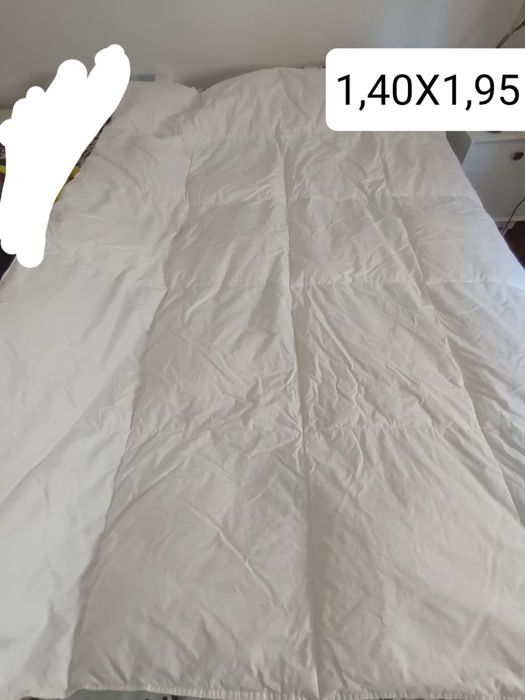 2 edredons de penas cama solteiro