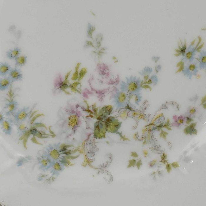 Conjunto de 3 pratos porcelana Europeia RFB, séc. XIX