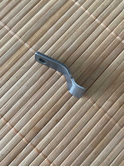 Sprężyna dźwigni karabinu czarnoprochowego Sharps Saguaro