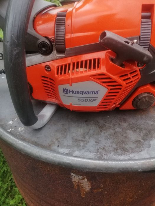 Pila pilarka Husqvarna 550xp