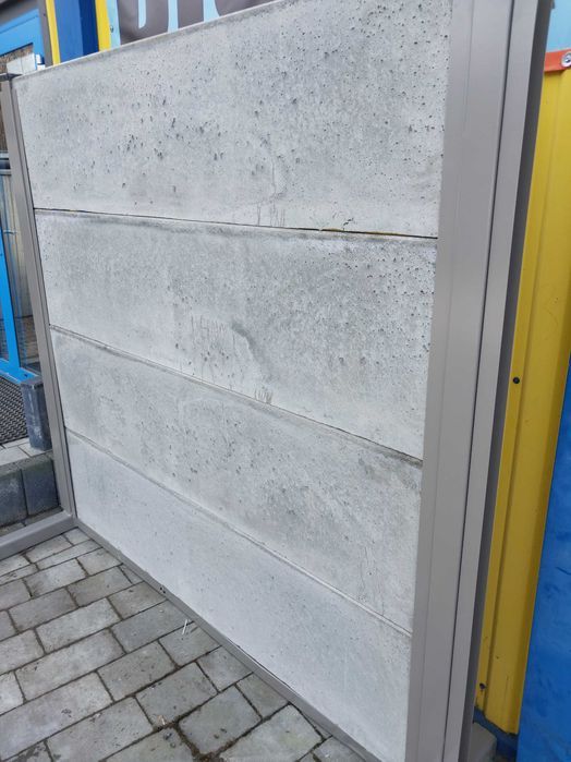 Ogrodzenie z betonu architektonicznego!