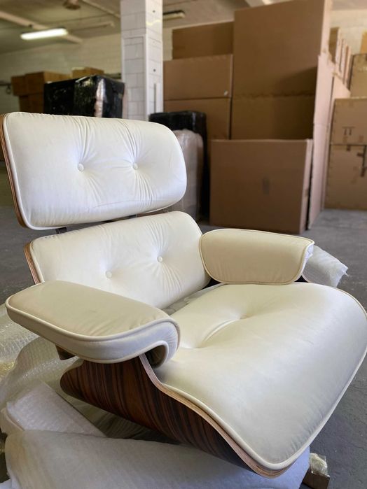 Fotel z podnóżkiem aksamit nowy