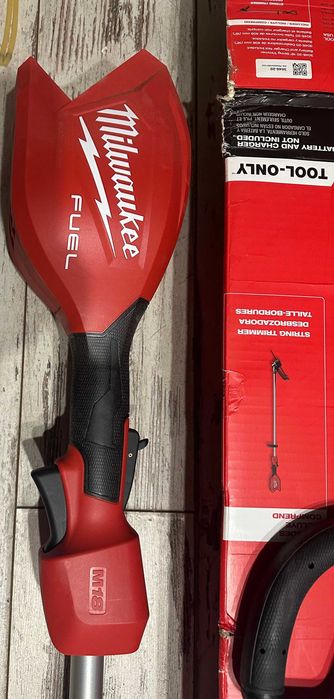 Акумуляторний тример Milwaukee 3046-20 M18 FUEL новий США