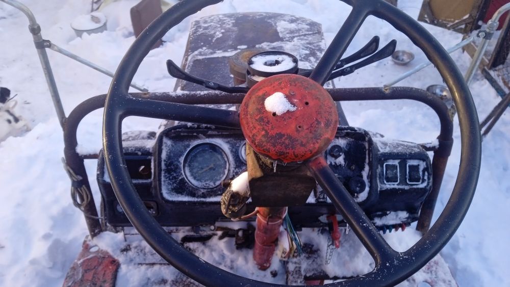 Продам трактор т 25