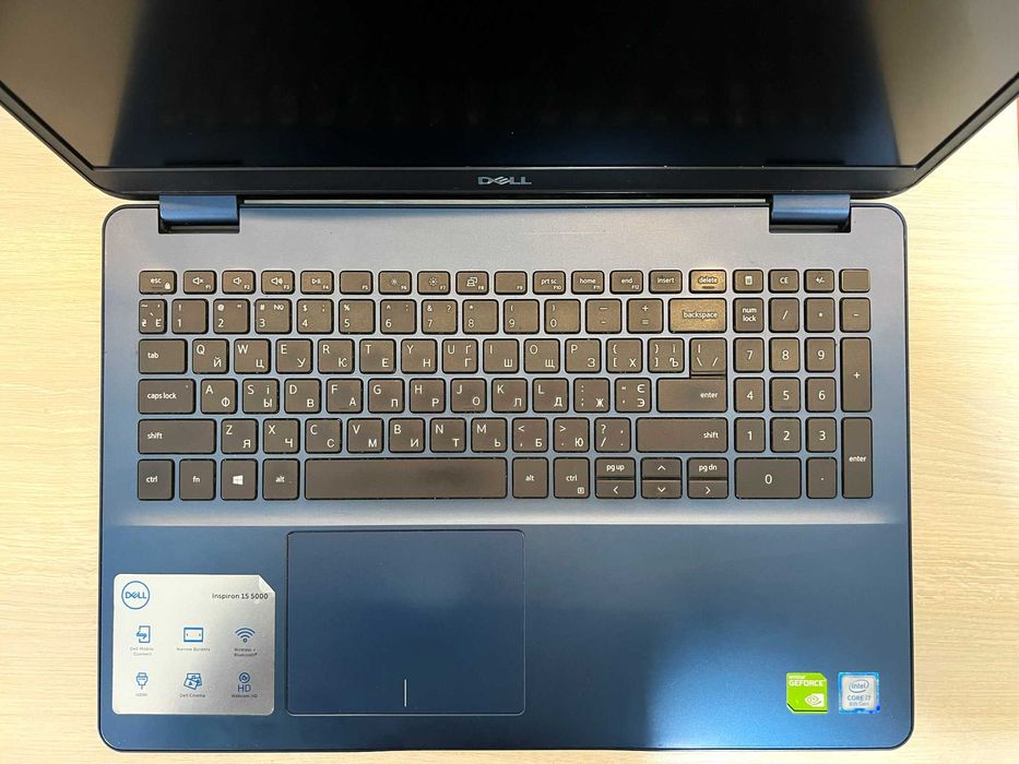 Ноутбук Dell Inspiron
