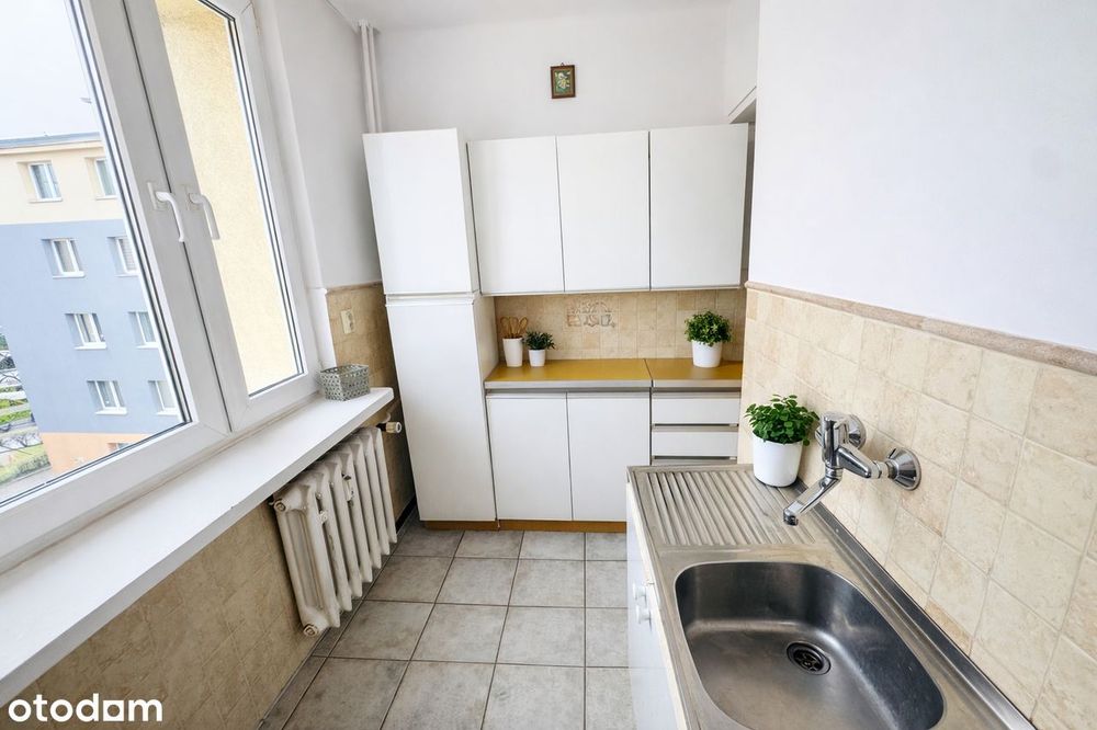 3 pokoje przy DTŚ/ balkon / niski blok