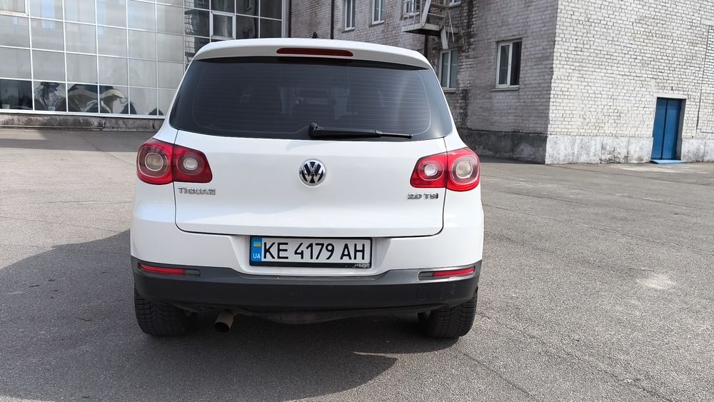 Volkswagen Tiguan 2.0 TSI