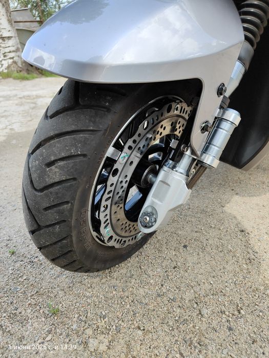 Електроскутер Aima A700