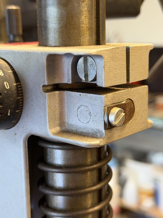 Coluna vertical para berbequim BOSCH S7