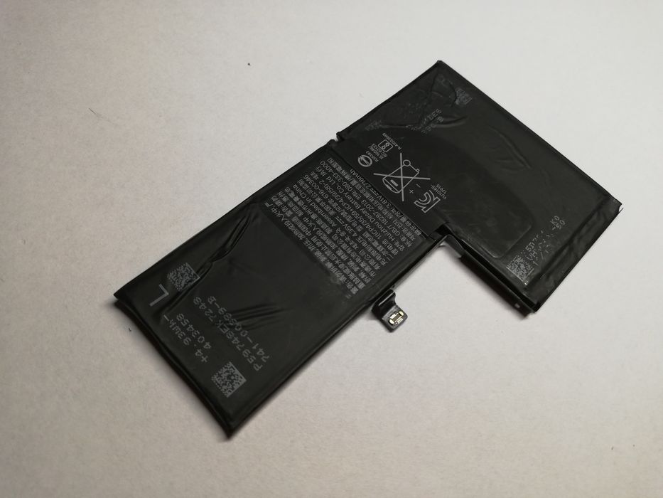 Bateria IPhone X kondycja 84%
