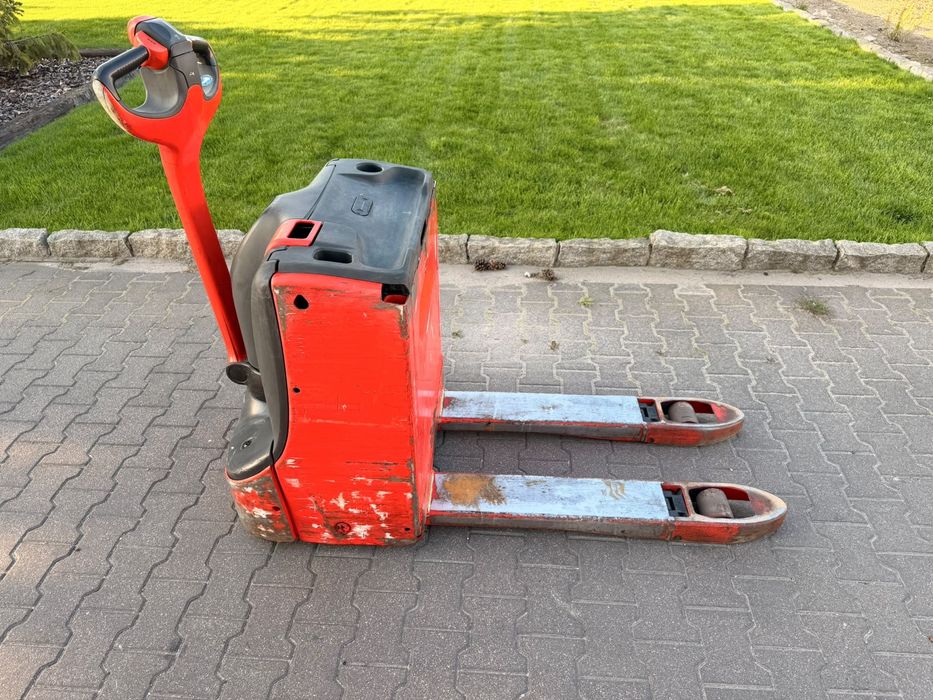 Paleciak Elektryczny Linde T16