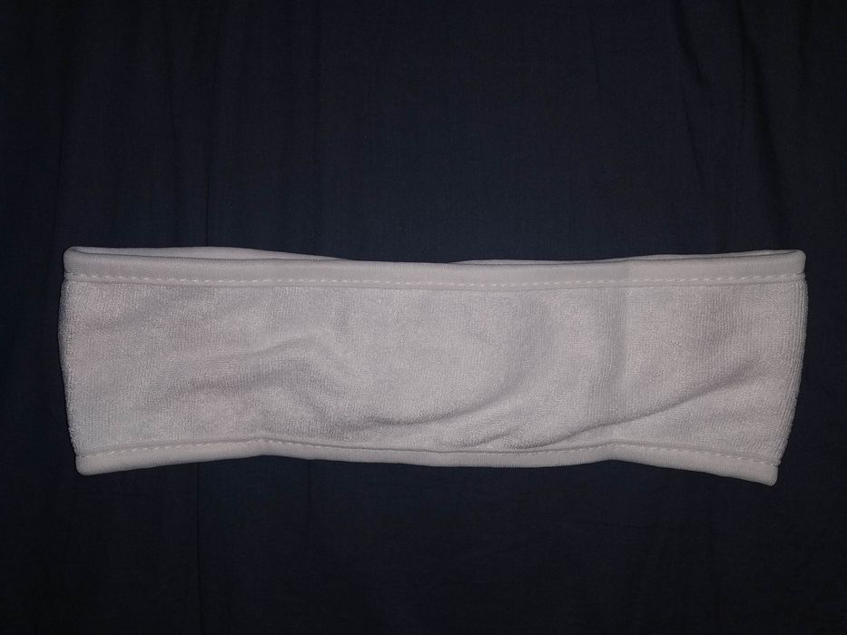 Opaska do włosów na głowę