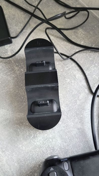 PlayStation 4 + 2 джойстики + 9 ігор | Повний комплект