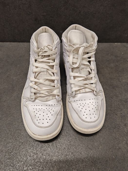 Nike air Jordan 1 mid r. 41