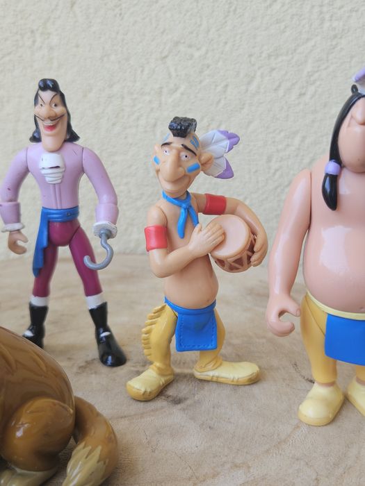 Disney Heroes Peter Pan Figures Lot - Famosa - 2001-2005