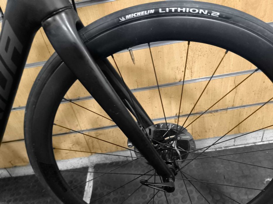 Bicicleta Merida scultura carbono disc