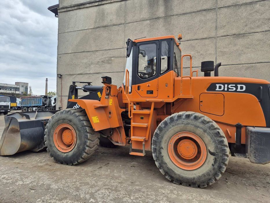 Фронтальний навантажувач Doosan SD300 погрузчик доосан 2021р