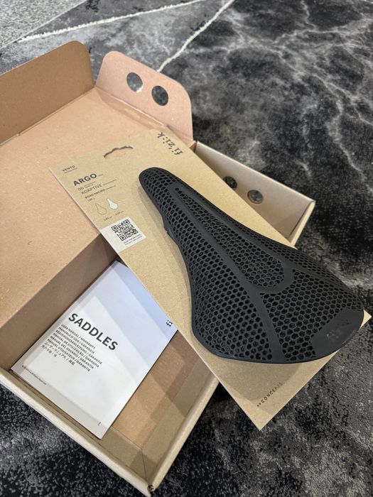 Selim Fizik Vento Argo 00 Adaptive NOVO