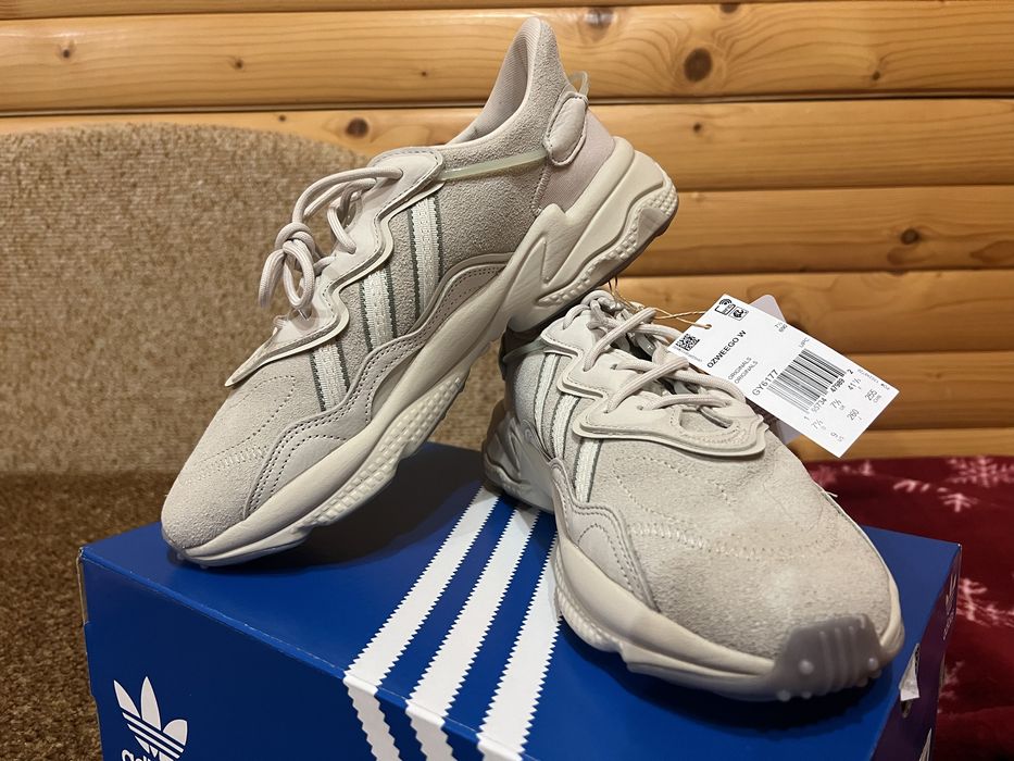 Кросівки Adidas Originals US 9 (27cm устілка) OZWEEGO