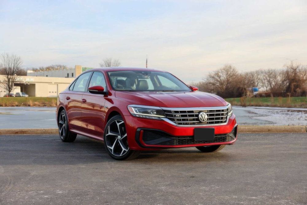 Volkswagen Passat 2.0T R-Line      2018