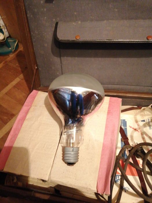 Радянська переносна працююча лампа , великі лампи 300 Вт