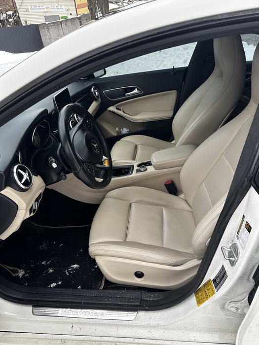 Продам любовь Mercedes CLA250