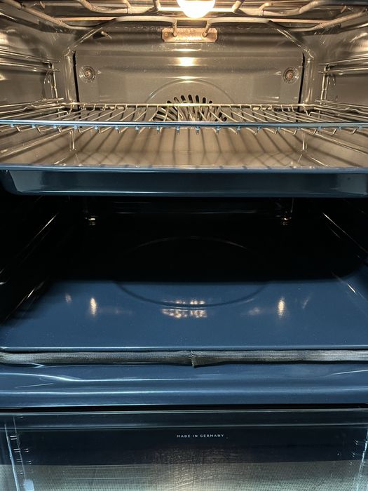 Forno AEG Modelo BPS351120M