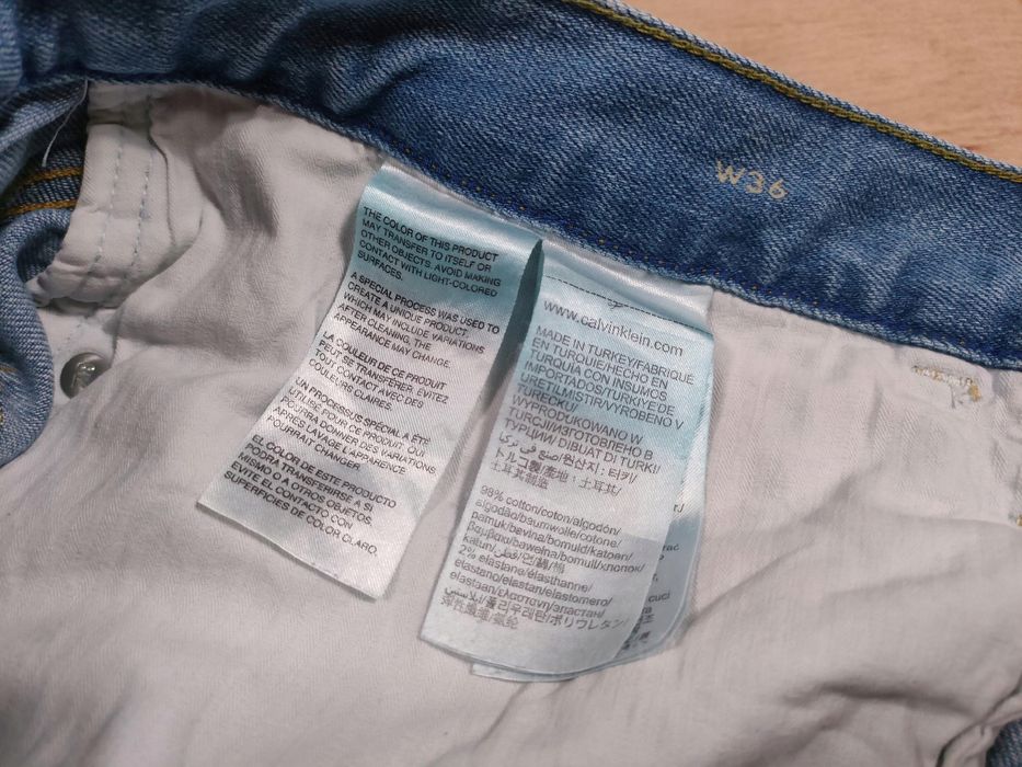 CALVIN KLEIN JEANS Spodenki Jeans Męskie r. 36