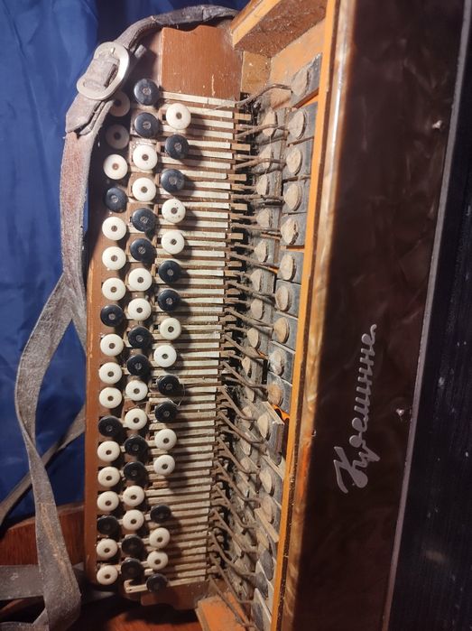 Баян "Кремміне" .