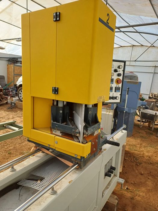 Conjutos de maquinas de para fabrica de portas e janelas