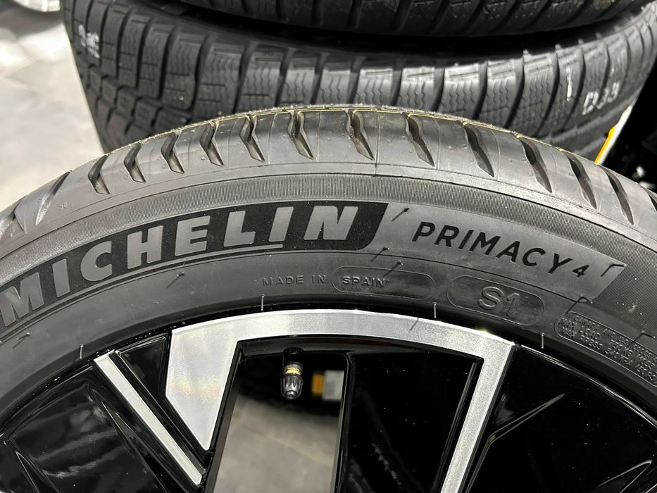 Oryginalne koła letnie EPHERRA 18 5x108 ET44 Peugeot 508 Michelin