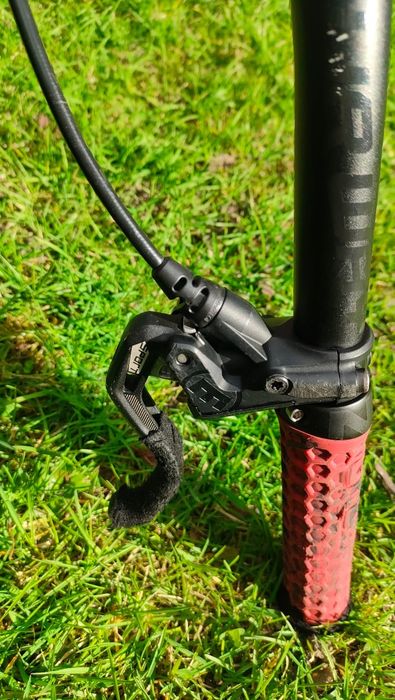 Rower dartmoor amor Manitou 130mm + druga czarna rama