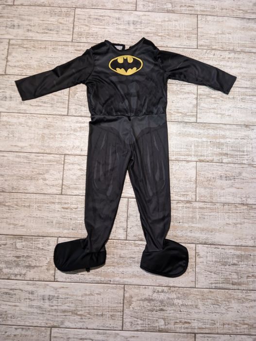 Костюми супер героїв (  Бетмен , Капітан Америка) )