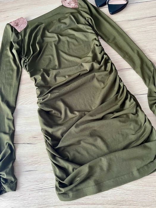 Sukienka khaki długi rękaw cekiny elegancka casualowa Butik XS/34