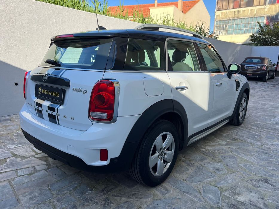 MINI Countryman One D